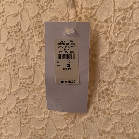 Cream Lace Body Contouring Dress, NWT, Size UK 10, Fits US size Small - Picture 4 of 4